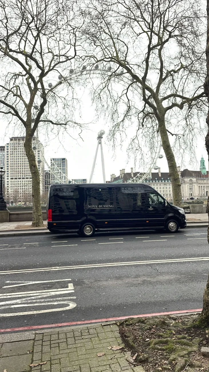 minibus